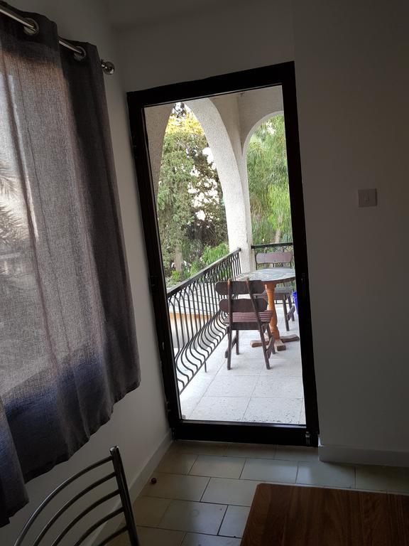 Mylos Court Apartments Limassol Luaran gambar