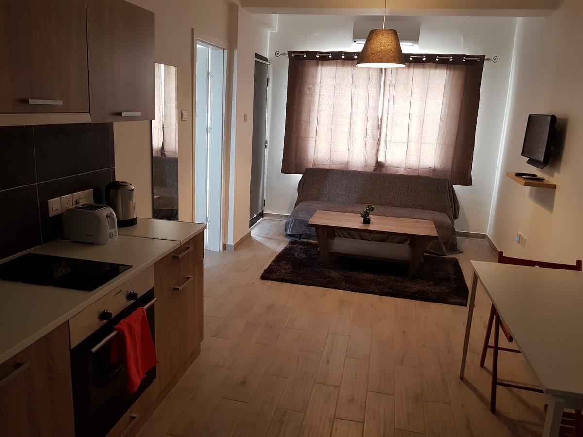 Mylos Court Apartments Limassol Luaran gambar